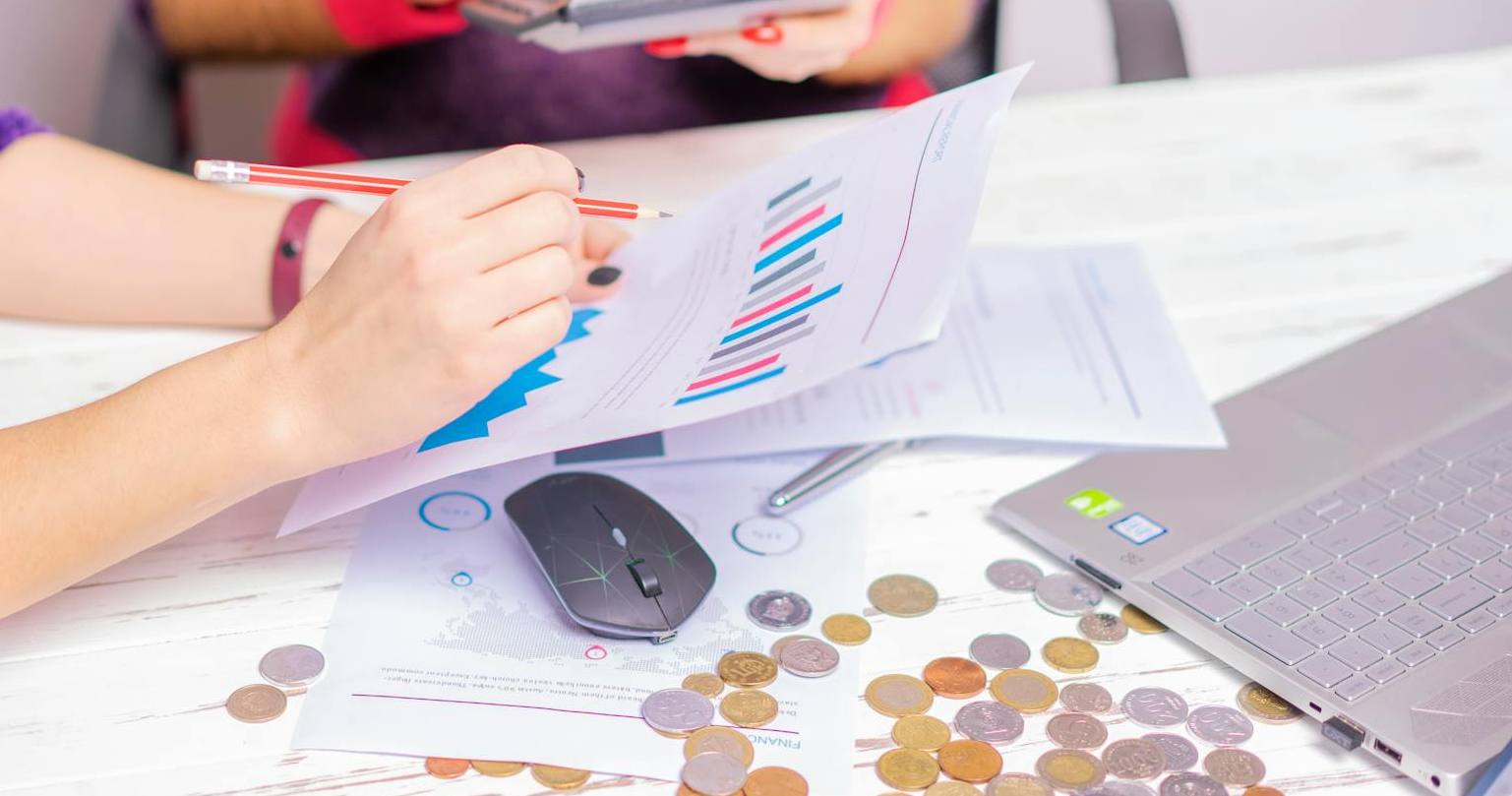 Economics and communication for management and innovation